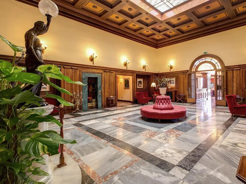 Lobby, Grand Villa Politi, Catania
