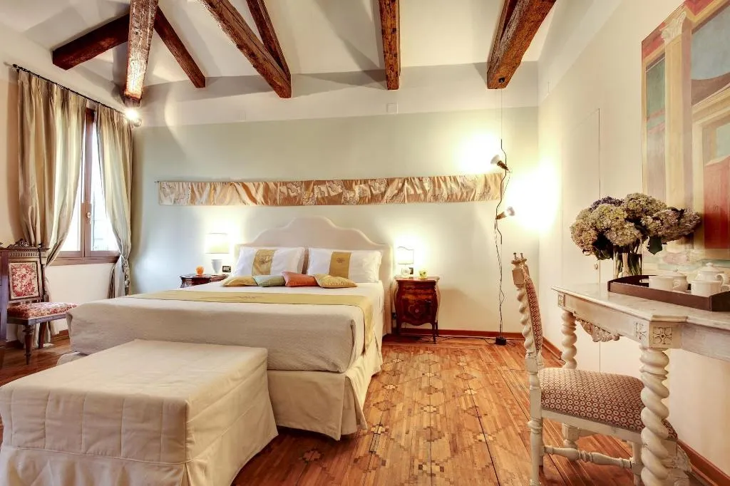 Room, La Villeggiatura, Venice