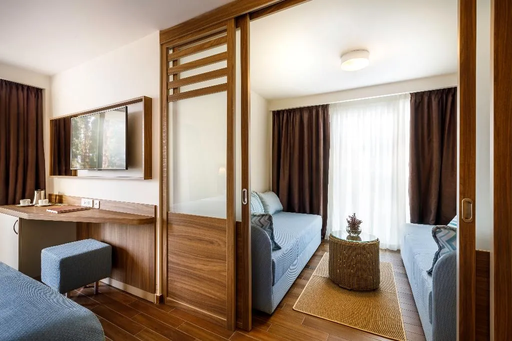 FAMILY ROOM STANDARD Room, Valamar Bellevue Resort, Istria