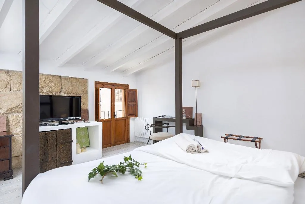 DOUBLE SINGLE USE STANDARD Room, Can Calco, Majorca