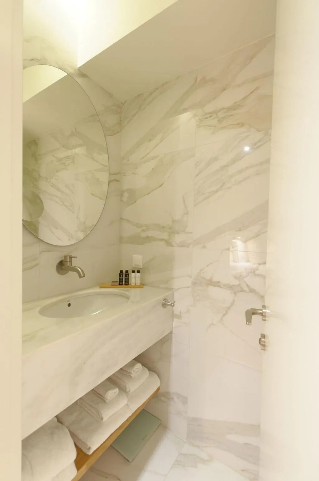 QUADRUPLE SUPERIOR Room, Niche Hotel Athens, Athens