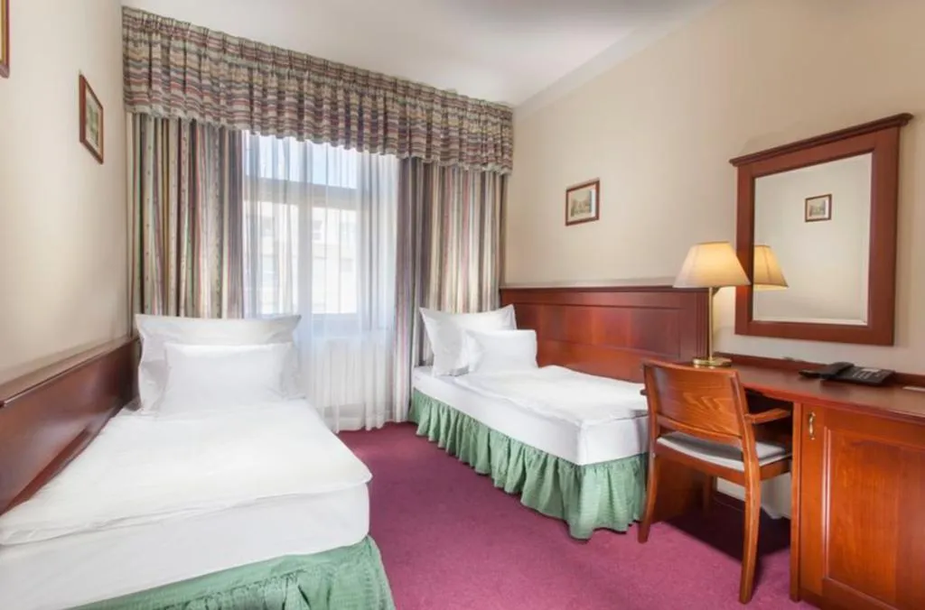 Room, Hotel Lunik, Prague