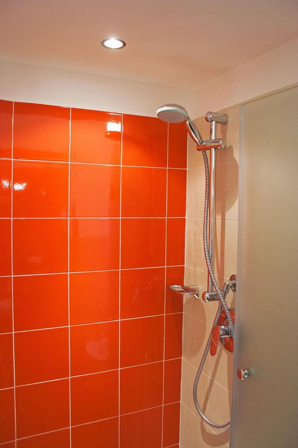 Room, City-in-hostel-B&B, Catania