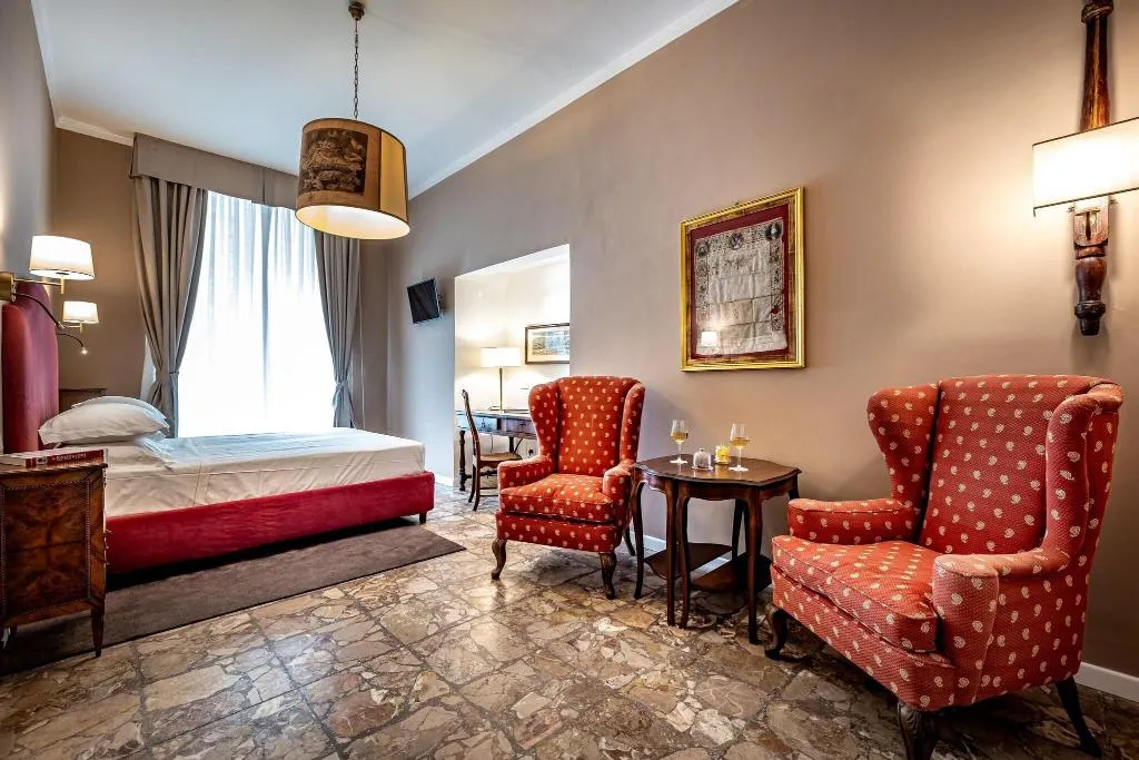 Room, Cerretani Palace Luxury B&B, Florence