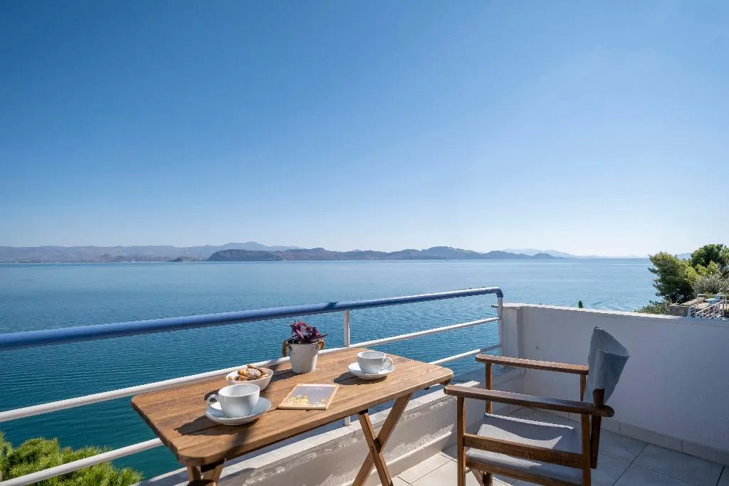 STUDIO SEA VIEW Room, Meli Apartments & Villas, Kalamata