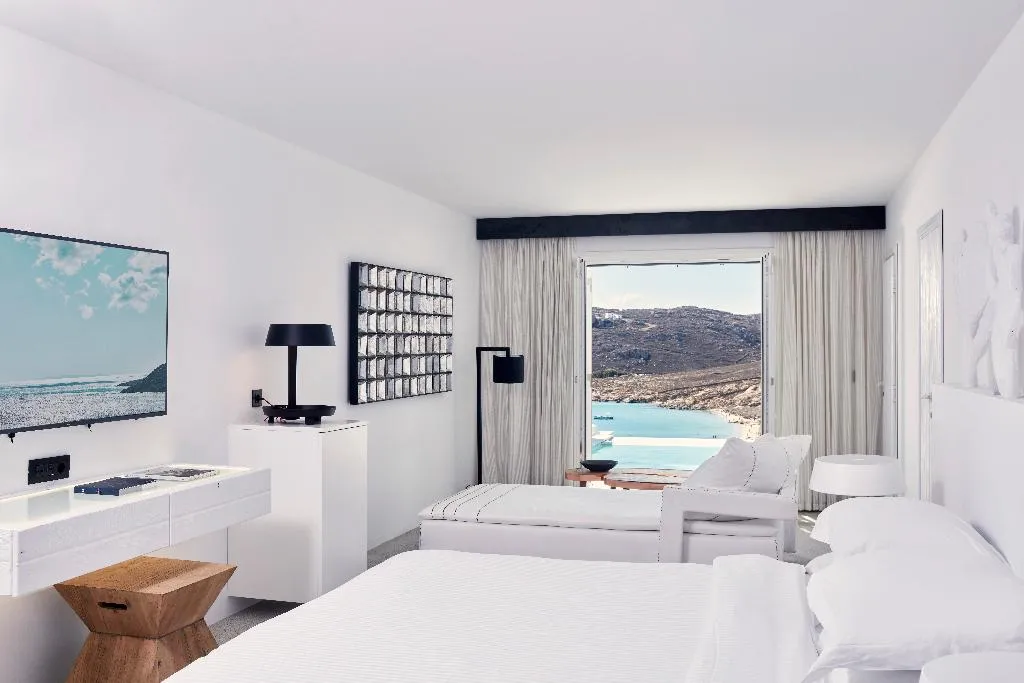 SUITE EXECUTIVE Room, Royal Myconian - Leading Hotels of the World, Mykonos