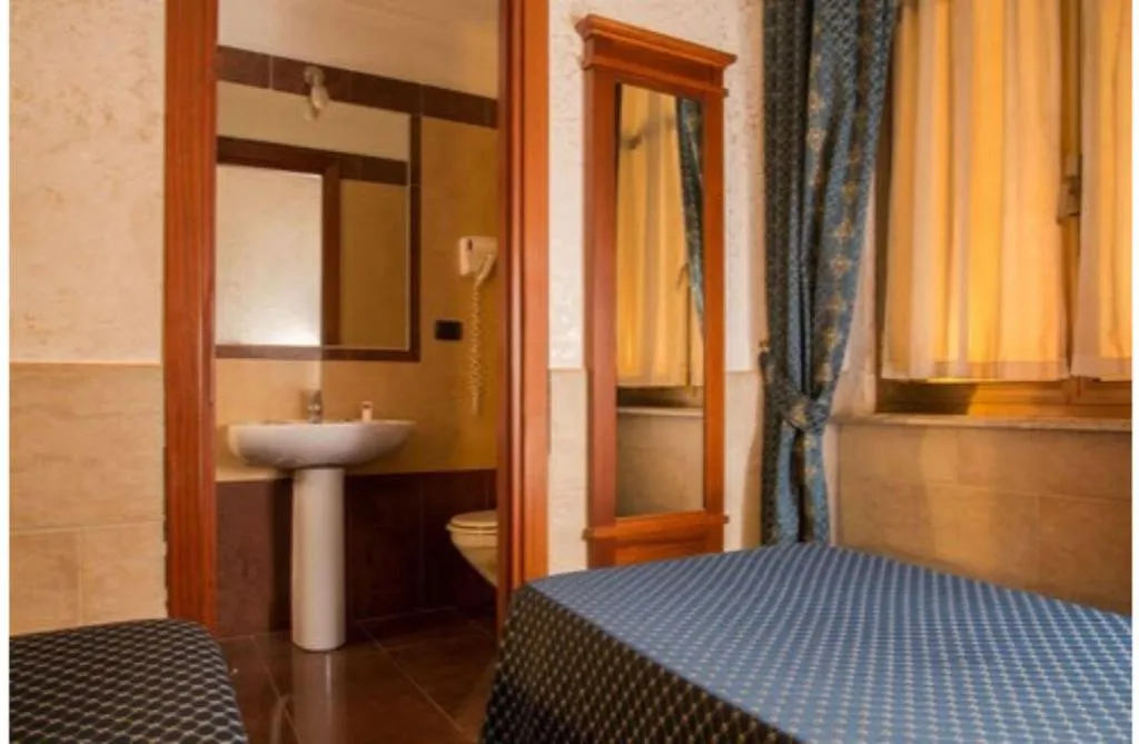 Room, Hotel Ciao, Naples