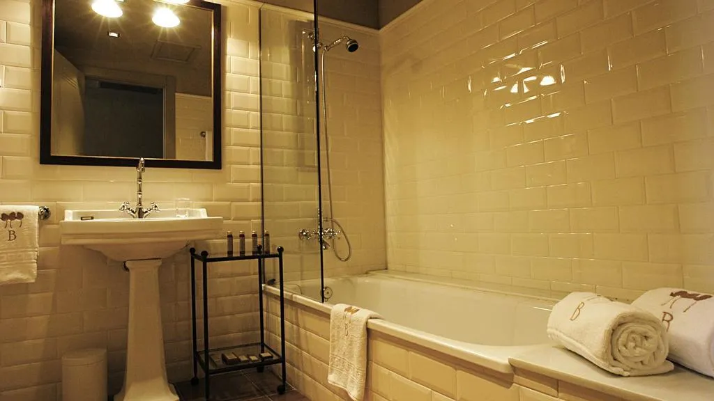 QUADRUPLE STANDARD Room, Bremon Boutique Hotel by Duquesa Hotels Collection, Barcelona
