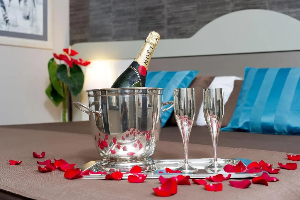 Room, Vico Rooms And Terrace, Rome