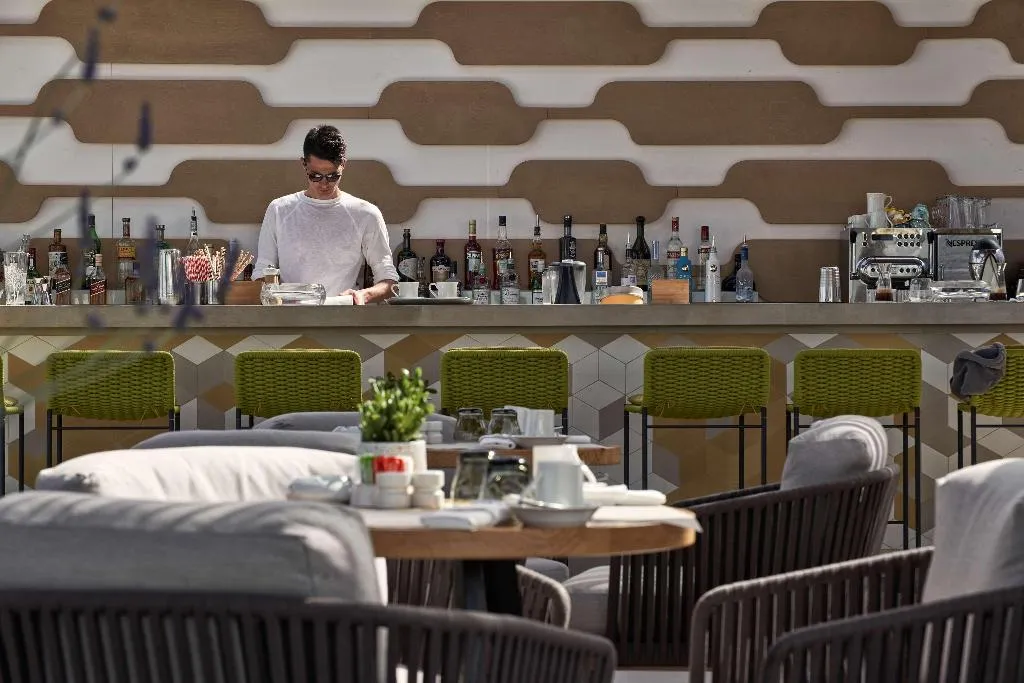 Bar, Myconian Naia - Preferred Hotels & Resorts, Mykonos