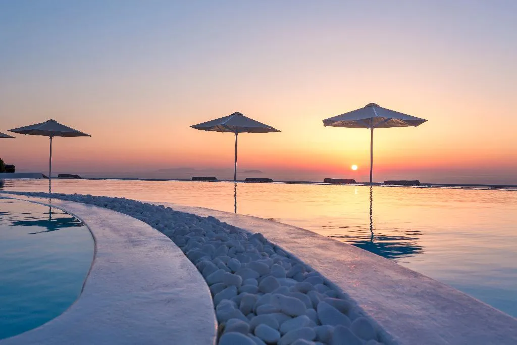 Pool, Amber Light Villas, Santorini