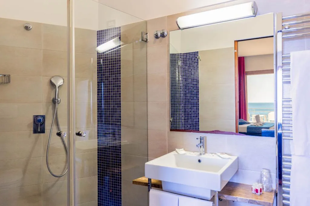 Double or Twin SUPERIOR Room, Giosue' a Mare, Naples
