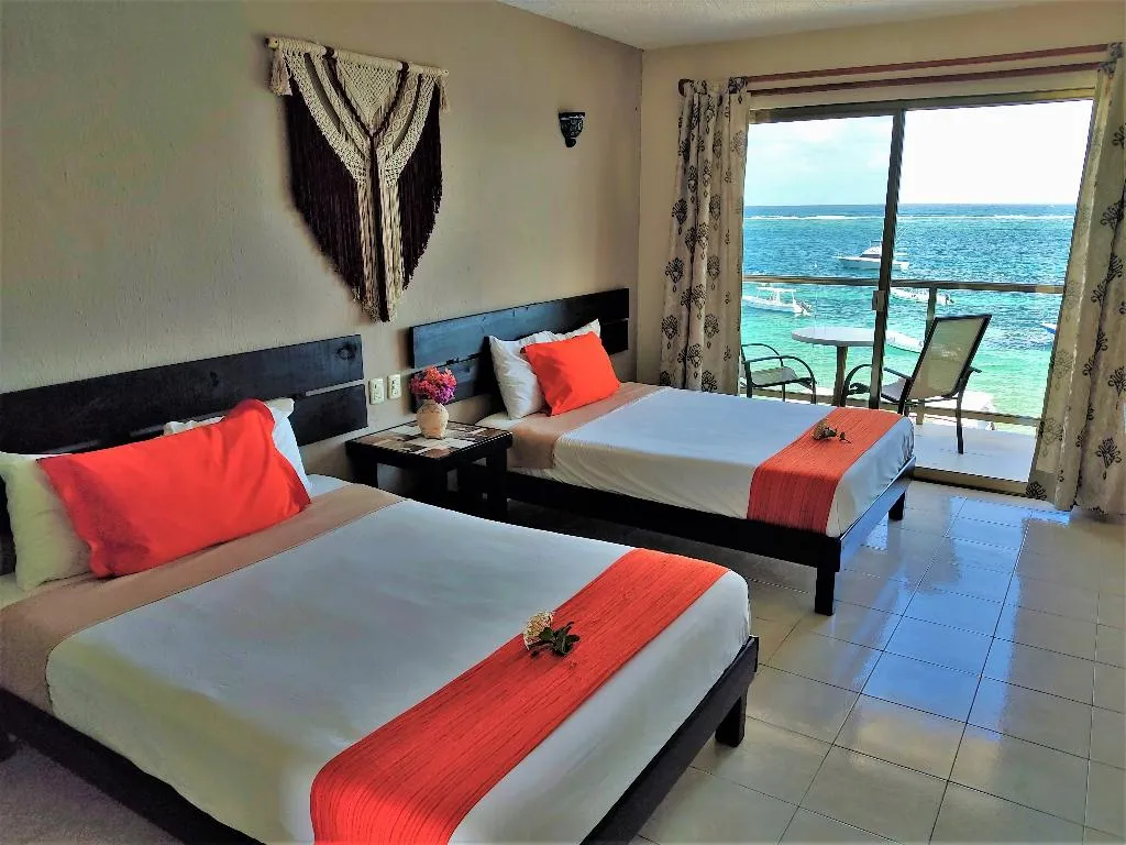Room DELUXE TWO BEDS Room, Hacienda Morelos Beach Front Hotel, Cancun Area