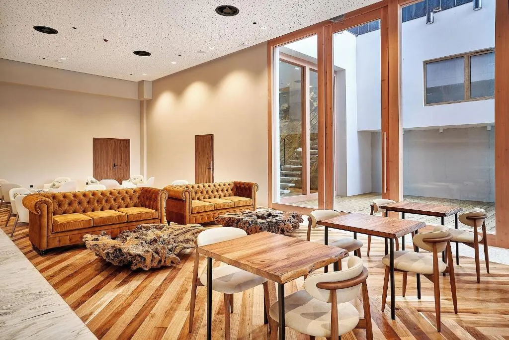 Lobby, The Log Porto Hotel, Porto