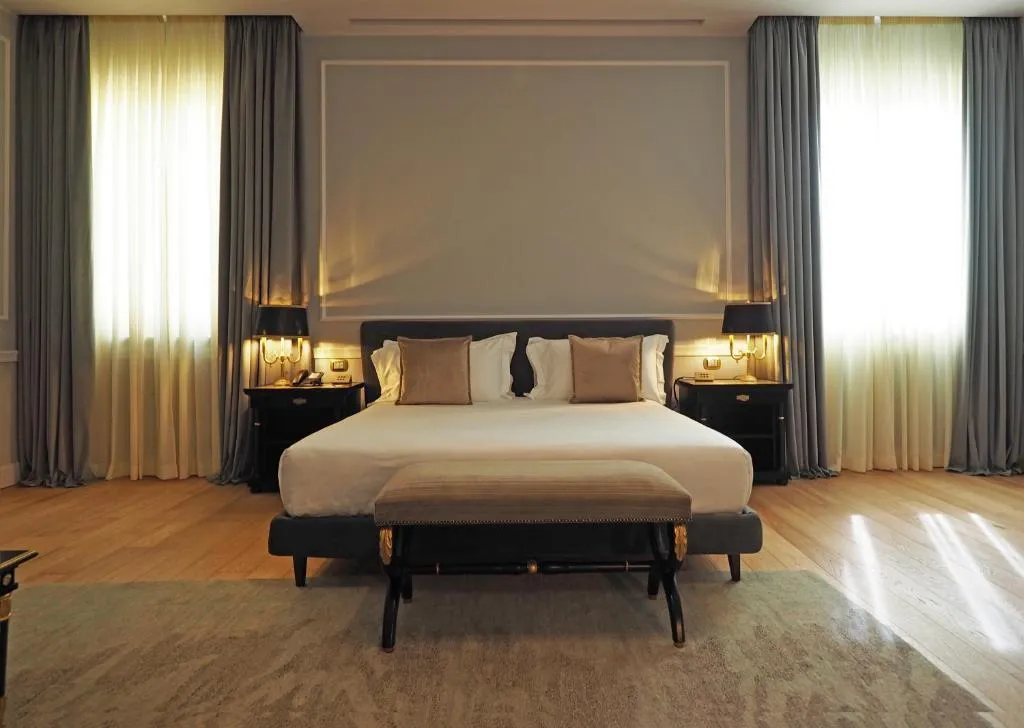 JUNIOR SUITE CITY VIEW Room, Grand Hotel et des Palmes, Palermo
