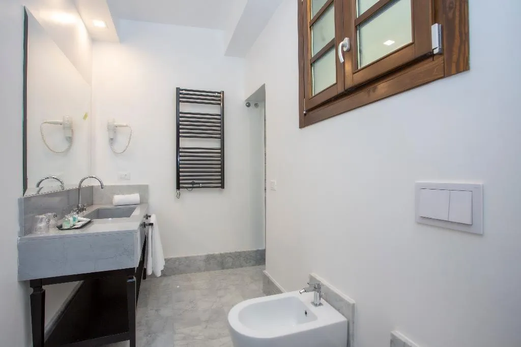 TRIPLE STANDARD Room, Casual Rinascimento Firenze, Florence