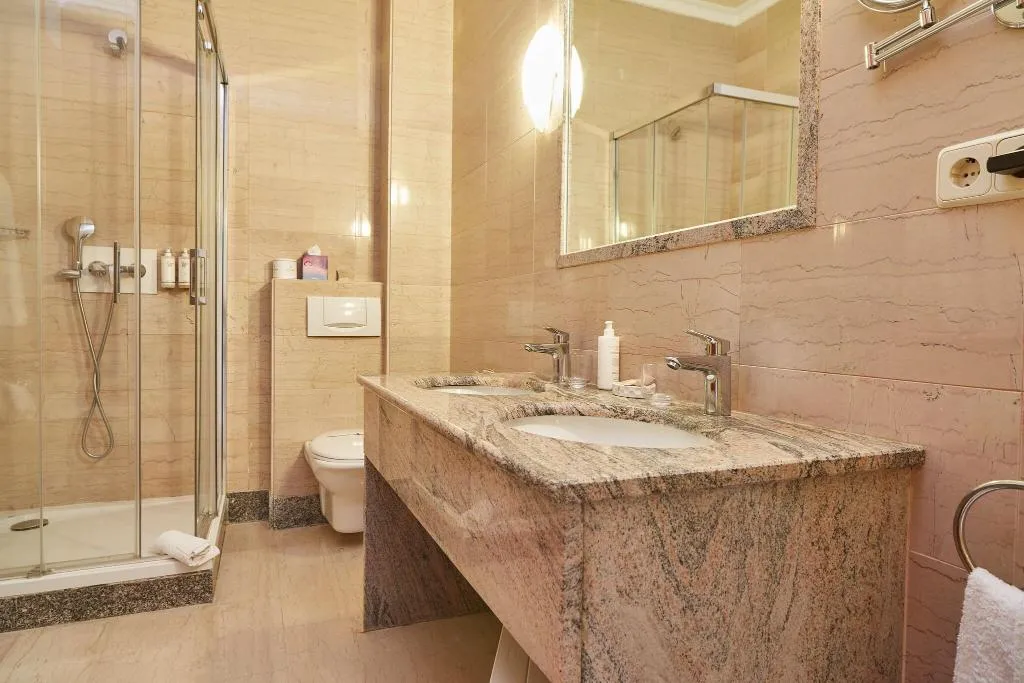Room, Grand Hotel Palladium, Ibiza