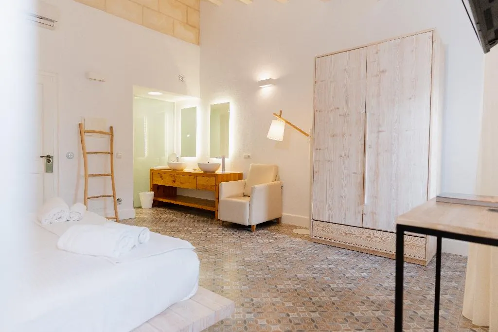 Double or Twin SUPERIOR Room, Can Roca Nou, Menorca