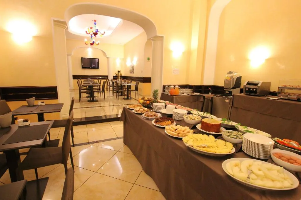 Restaurant, Baviera - Mokinba Hotels, Milan