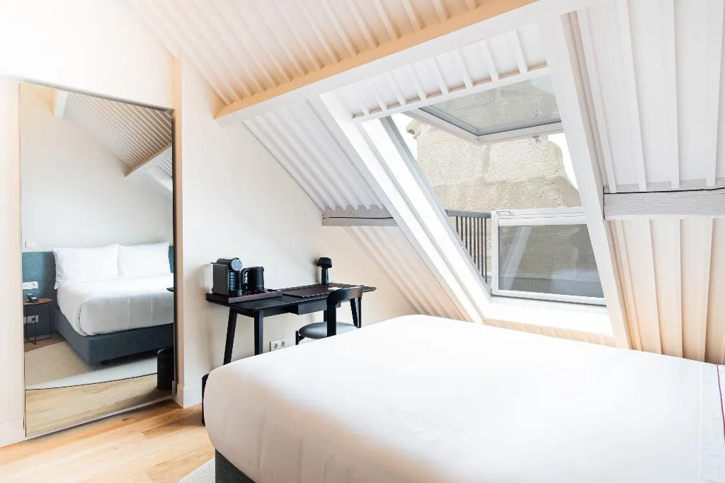 DOUBLE SUPERIOR Room, The Lince Santa Clara, Porto