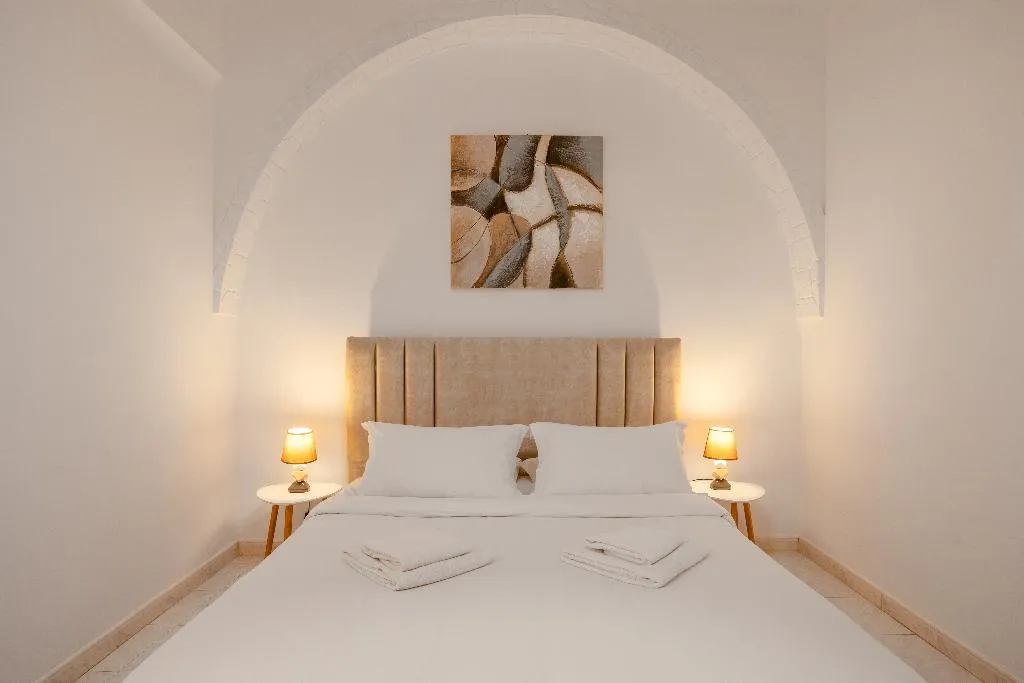 JUNIOR SUITE SEA VIEW WITH BALCONY Room, Nevma Suites, Santorini