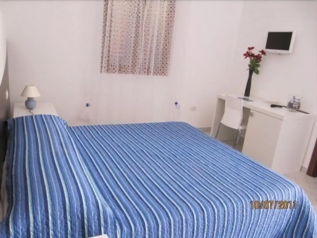 Room, Residence Olbia, Olbia