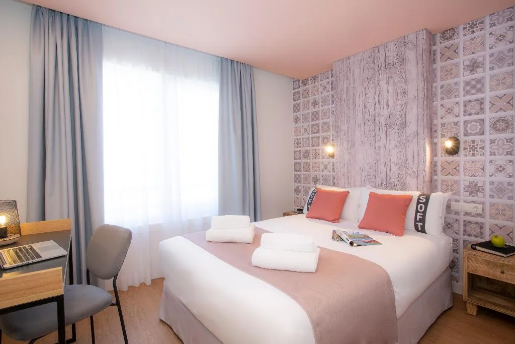 DOUBLE SINGLE USE STANDARD Room, Casual Raizes Porto, Porto