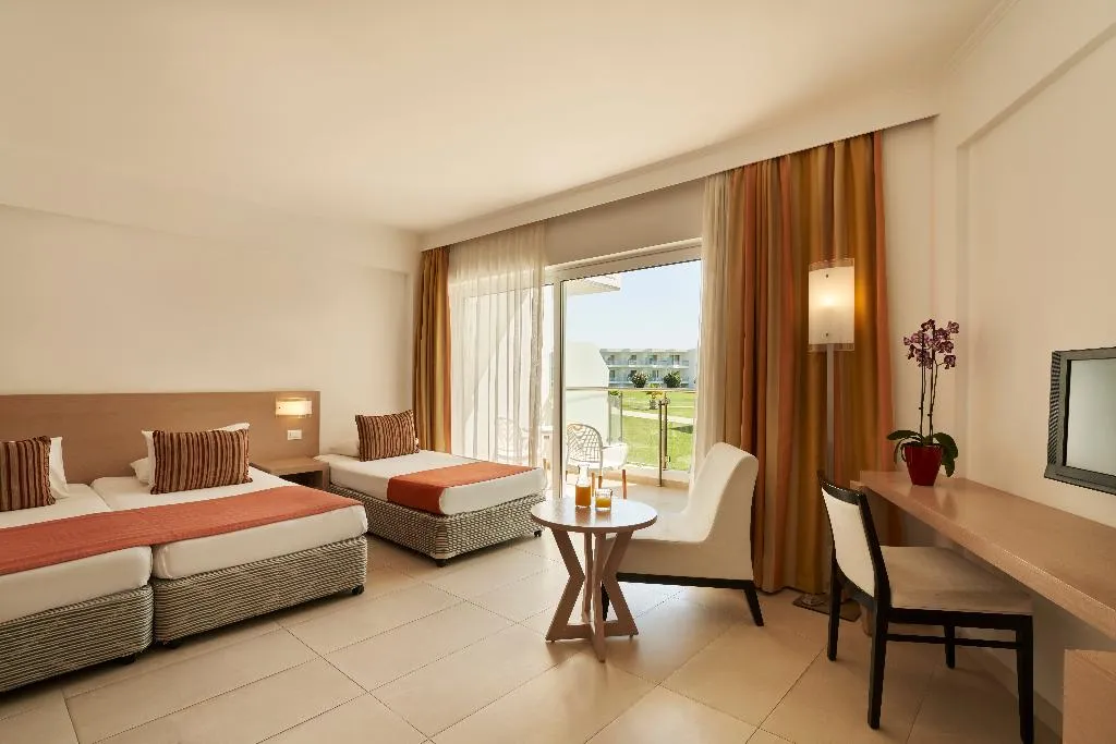 FAMILY ROOM GARDEN VIEW Room, Atlantica Kolymbia Beach, Rhodes