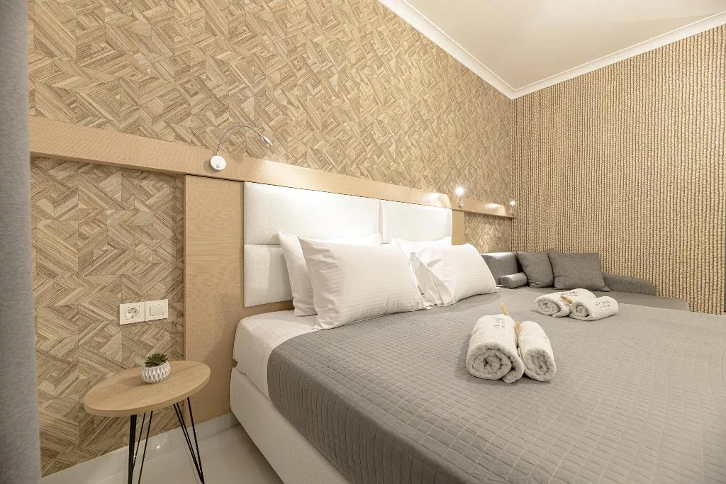 TRIPLE DELUXE WITH TERRACE Room, White Canvas Boutique Studios, Zante