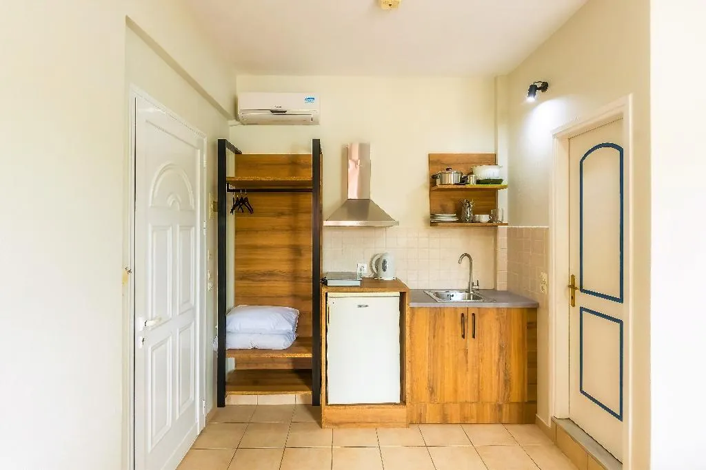 TRIPLE WITH VIEWS Room, Nikos Villas, Corfu