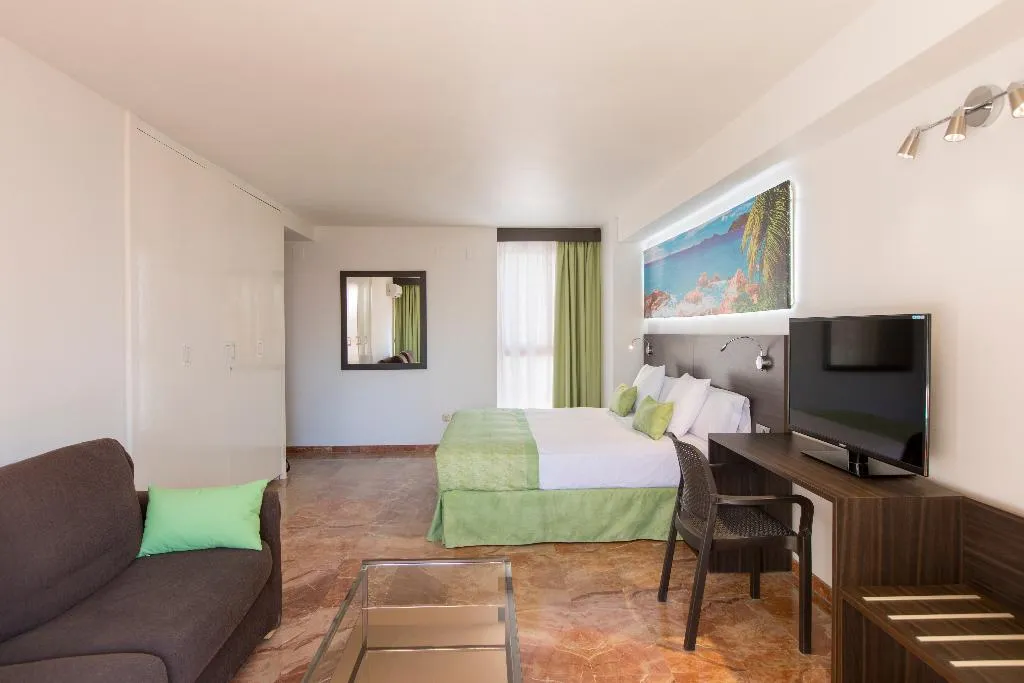 APARTMENT TWO BEDROOMS Room, Apartotel Magic Tropical Splash, Costa Blanca