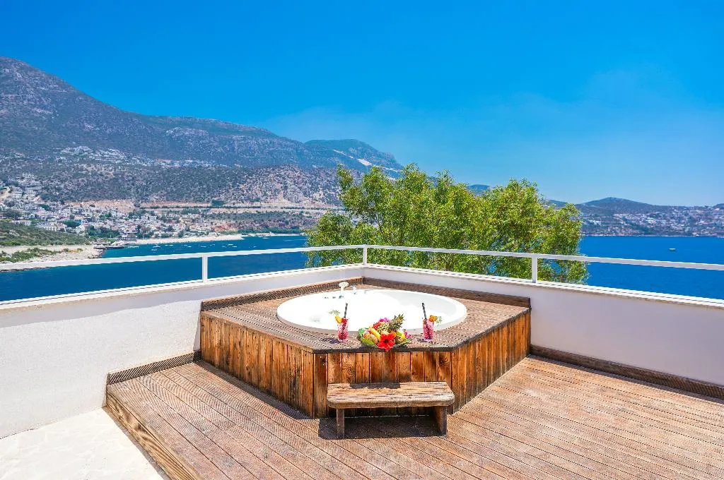 SUITE WITH JACUZZI Room, Likya Gardens Hotel, Dalaman