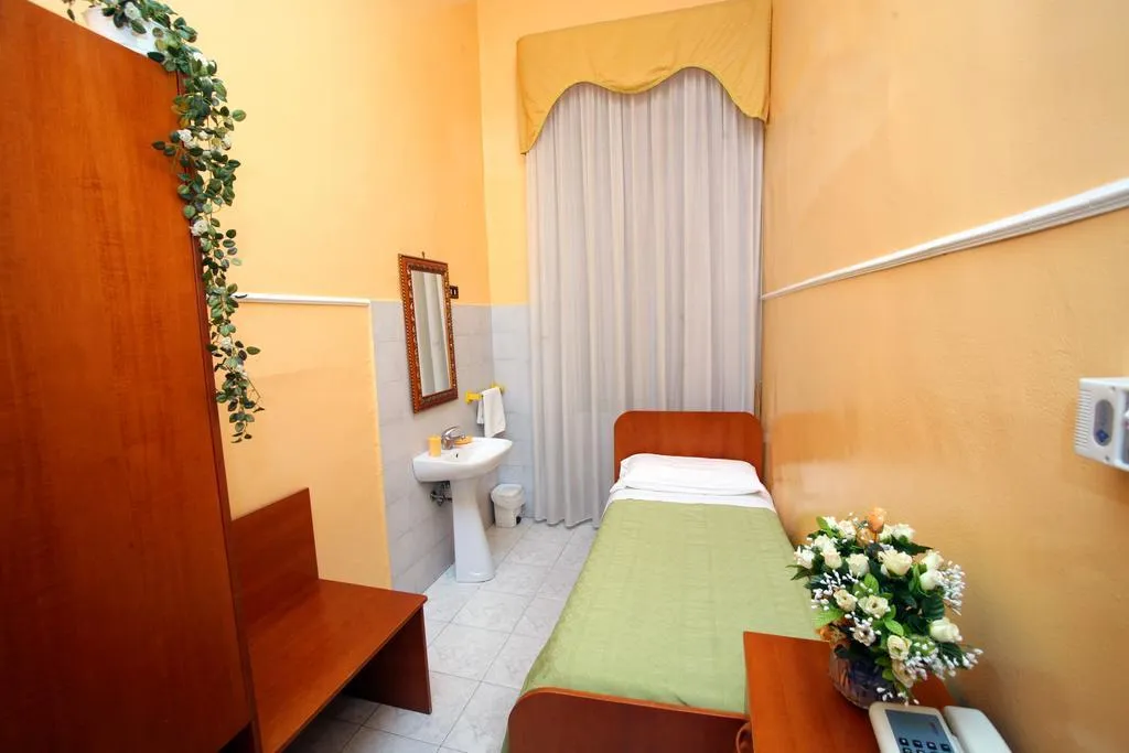 General view, Hotel Ginevra, Naples