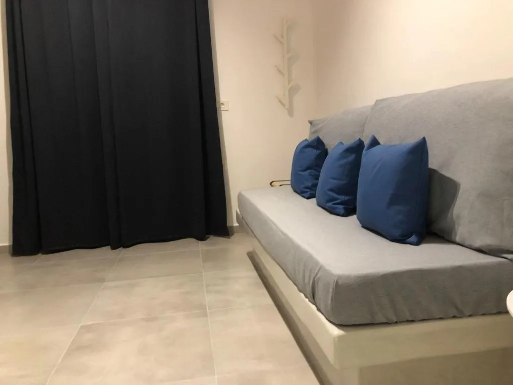 Room, Dragonfly Villas, Santorini