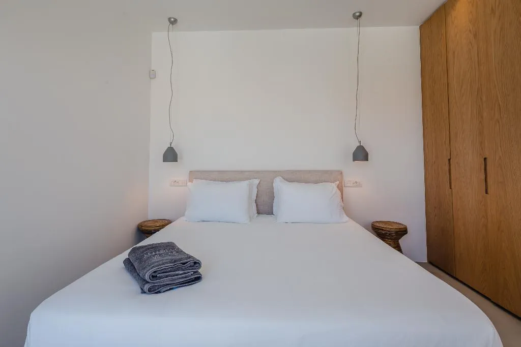 Room, Amarelo Suites, Mykonos