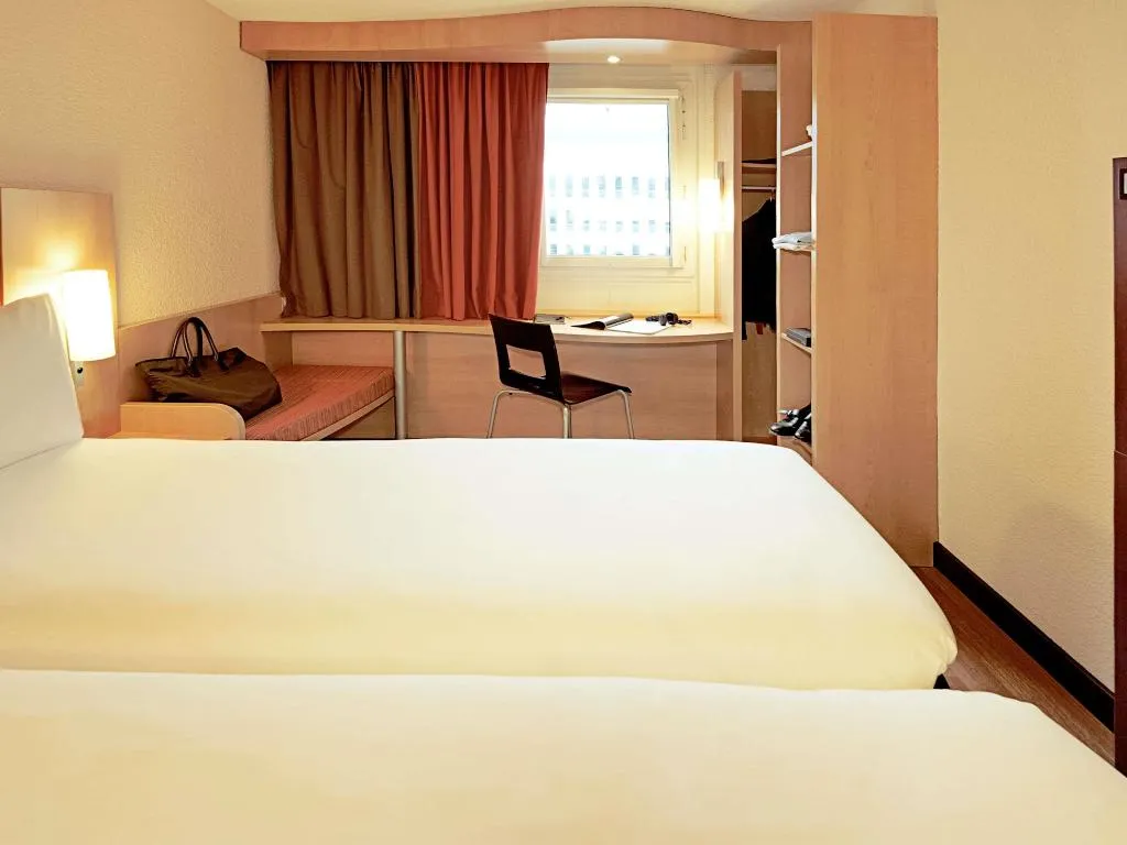 TWIN STANDARD Room, Ibis Barcelona Centro (Sagrada Familia), Barcelona