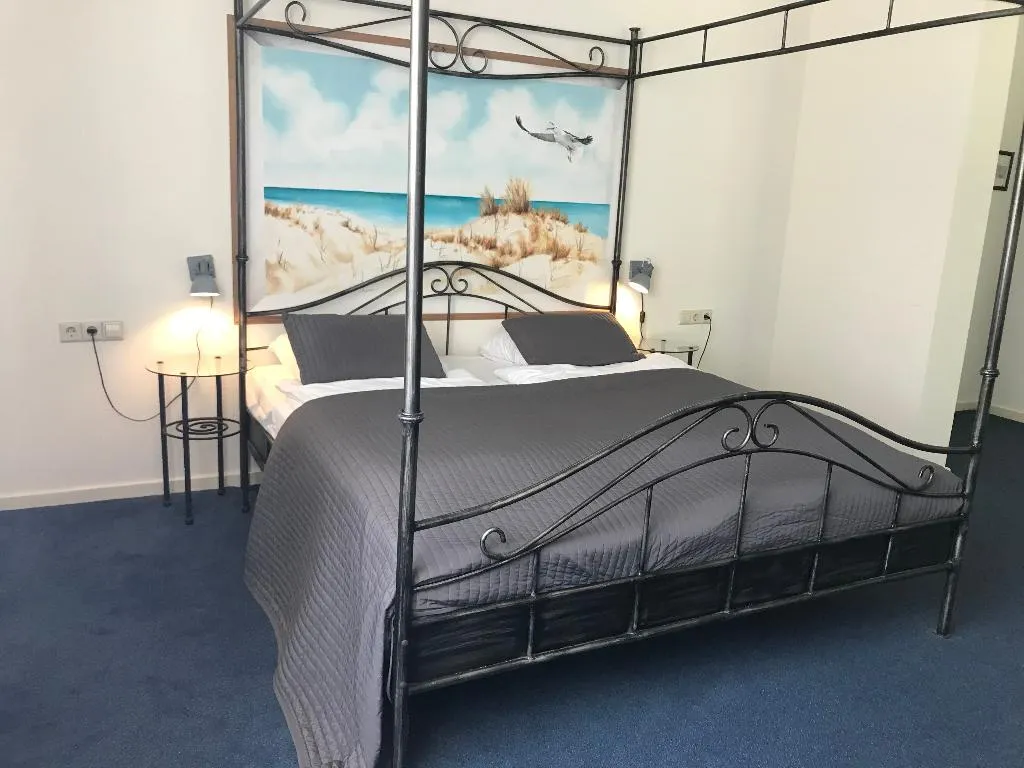 SUITE STANDARD Room, Fletcher Strandhotel Renesse, Amsterdam