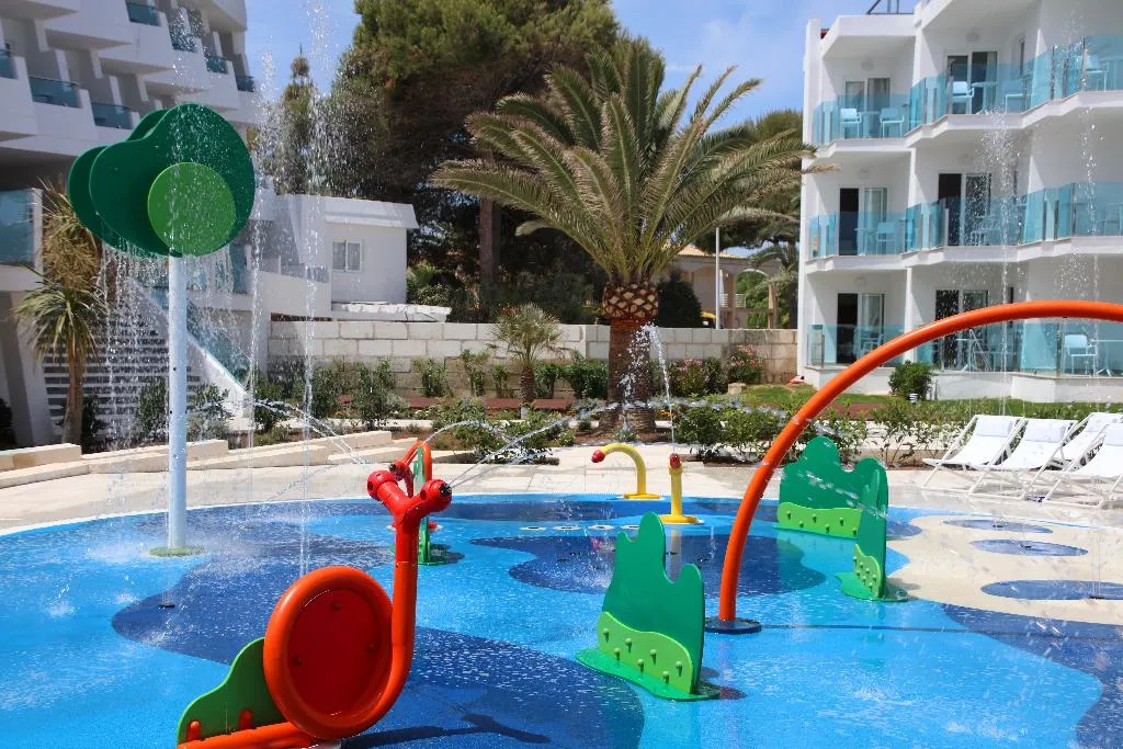 Pool, Iberostar Waves Playa de Muro, Majorca
