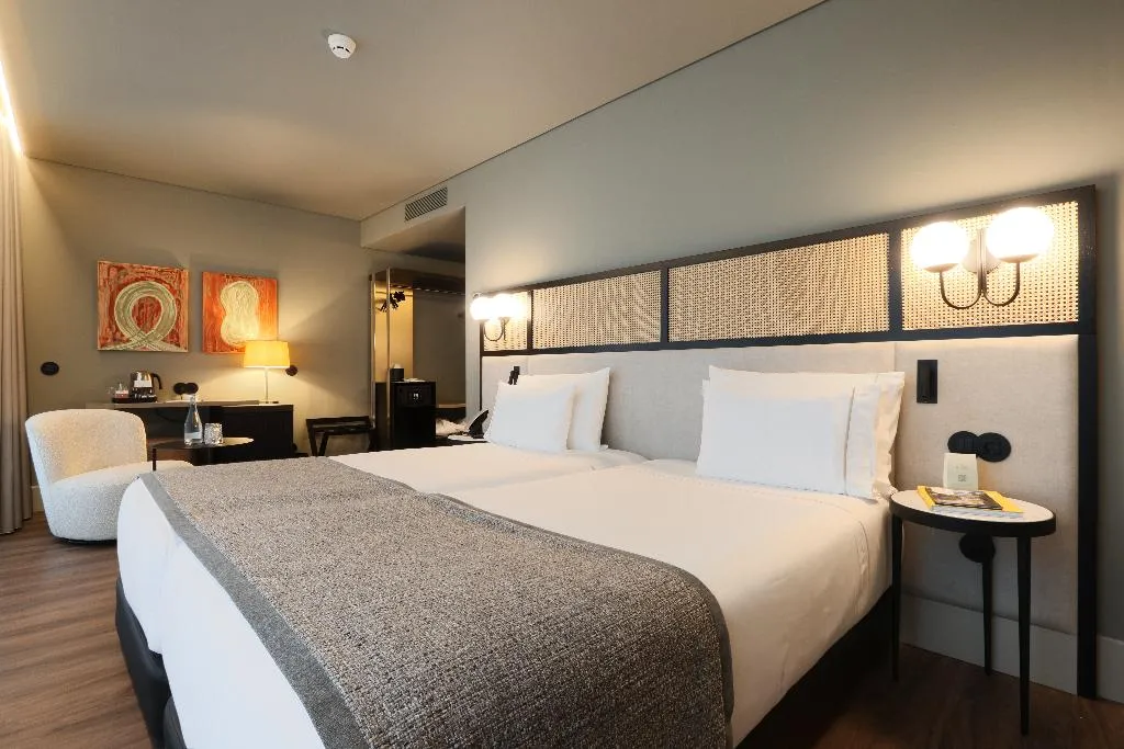 DOUBLE WITH TERRACE Room, Timbre Virtudes, Porto