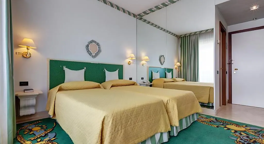 TRIPLE STANDARD Room, Aris Garden, Rome