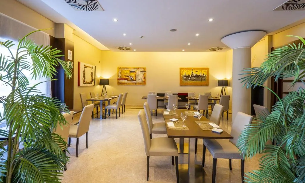 Restaurant, Gran Hotel Attica21 Las Rozas, Madrid
