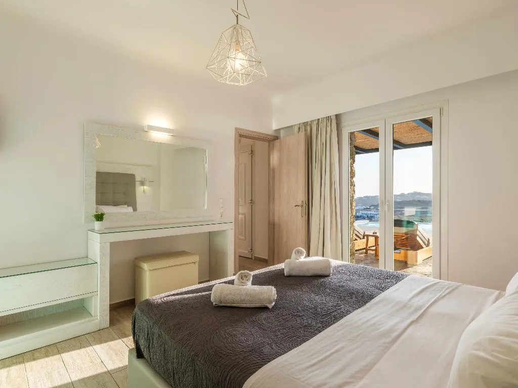 VILLA DELUXE ONE BEDROOM Room, Evi Suites & Villas, Mykonos