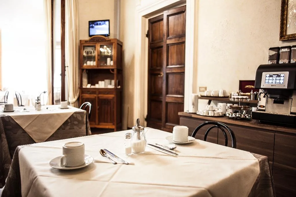 Restaurant, Villa Royal, Florence