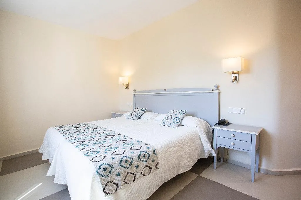 Double or Twin STANDARD Room, Playa Sol, Majorca