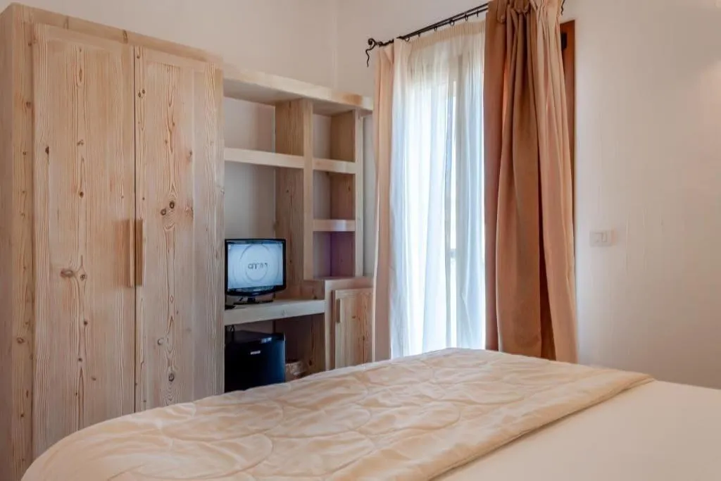 Room, La Casa Di Minnanna, Olbia