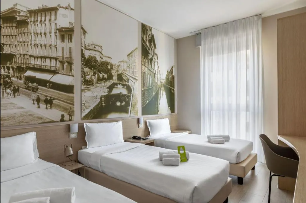 TRIPLE STANDARD Room, B&B Hotel Milano Portello, Milan
