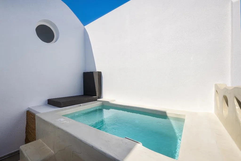 FAMILY ROOM SEA VIEW Room, Aelia Luxury Suites, Santorini