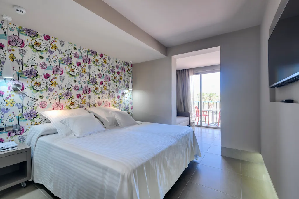 FAMILY ROOM STANDARD Room, Occidental Ibiza - All Inclusive, Ibiza
