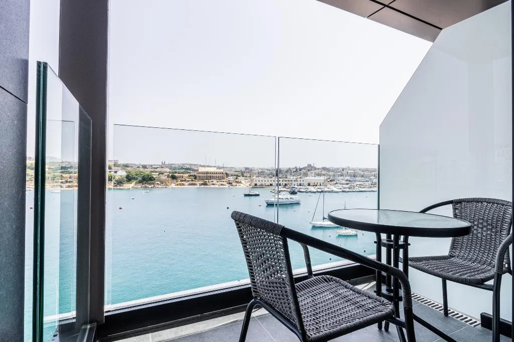 JUNIOR SUITE DELUXE SEA VIEW Room, The Londoner Hotel Sliema, Malta