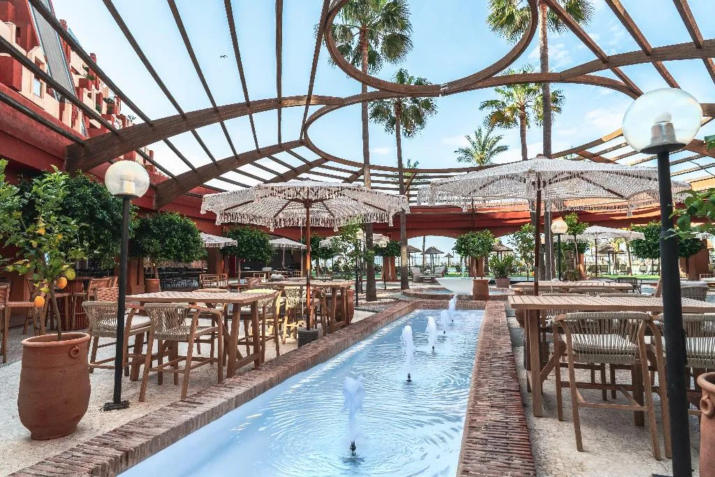 Terrace, Holiday World Village Affiliated by Meliá, Costa Del Sol